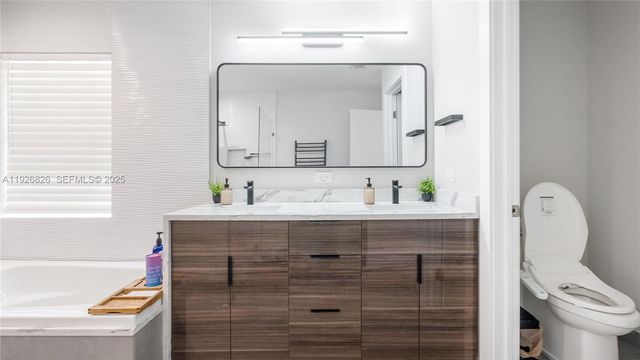 4908 Lombard Pass Dr, Lake Worth, FL 33463