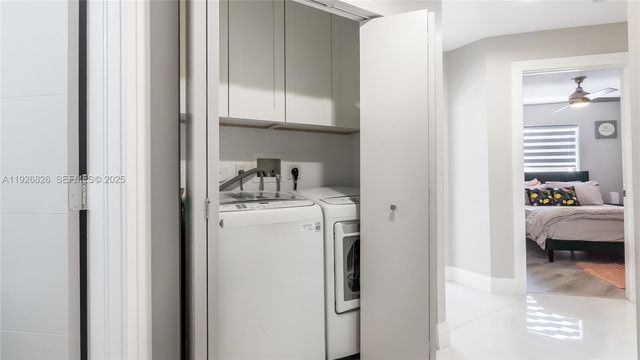 4908 Lombard Pass Dr, Lake Worth, FL 33463