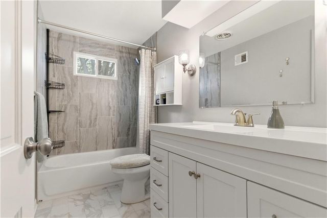 6300 Dearborn Drive, Mission, KS 66202