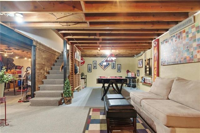 6300 Dearborn Drive, Mission, KS 66202