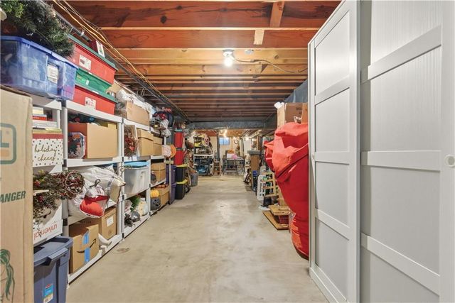 6300 Dearborn Drive, Mission, KS 66202