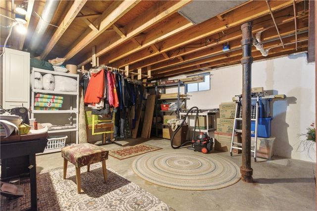 6300 Dearborn Drive, Mission, KS 66202