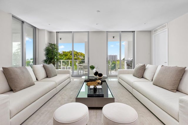 495 E Royal Palm Road 401, Boca Raton, FL 33432