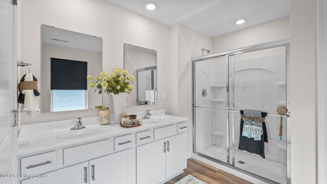 11105 Pheasant Run Ct, Louisville, KY 40229