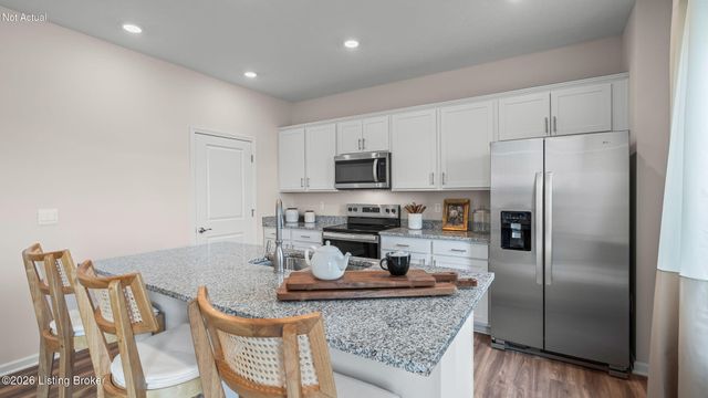 11105 Pheasant Run Ct, Louisville, KY 40229