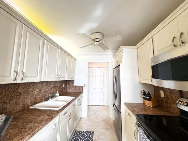 2121 N Ocean Boulevard 609w, Boca Raton, FL 33431