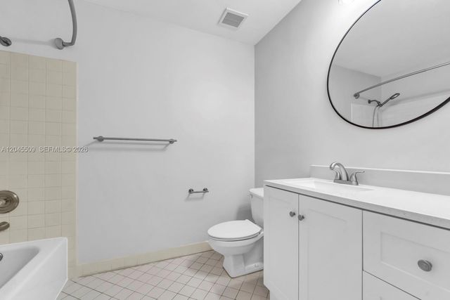 3926 Adra Ave D-54, Doral, FL 33178