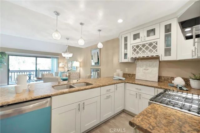 85 Lemon Grove, Irvine, CA 92618