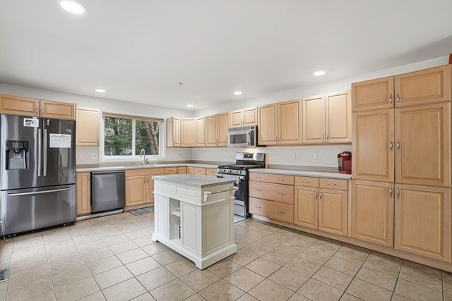 153 America Blvd 153, Ashland, MA 01721