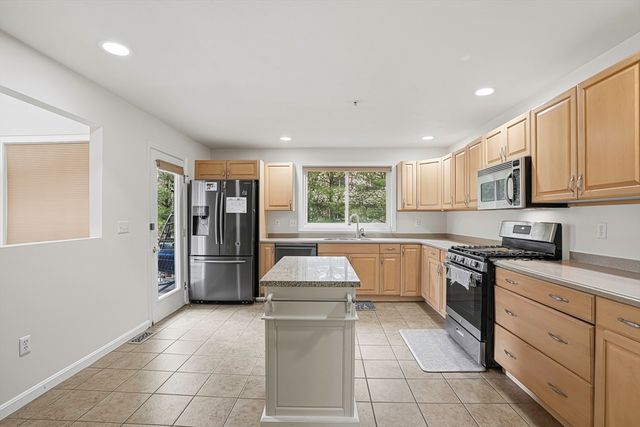 153 America Blvd 153, Ashland, MA 01721