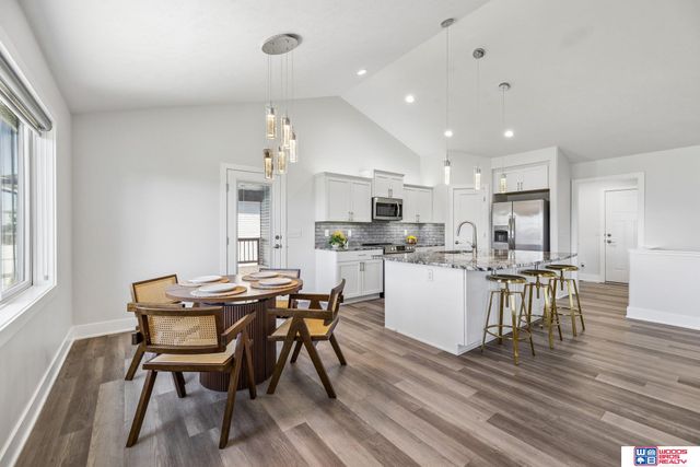 8737 S 83rd Court, Lincoln, NE 68516
