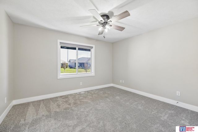 8737 S 83rd Court, Lincoln, NE 68516