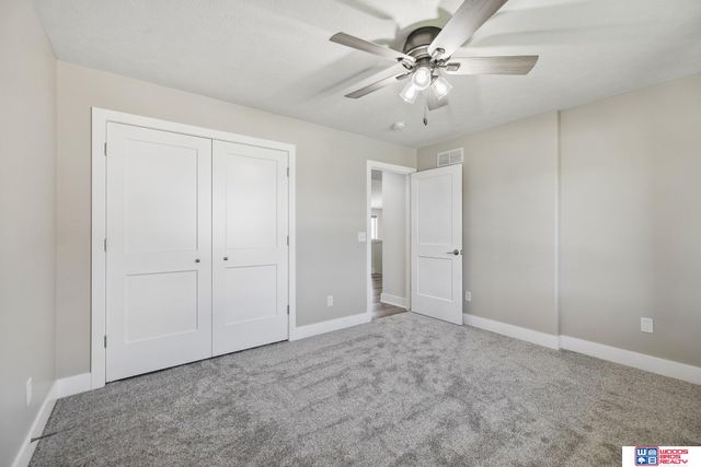 8737 S 83rd Court, Lincoln, NE 68516