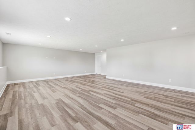 8737 S 83rd Court, Lincoln, NE 68516