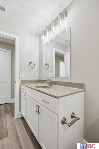 8737 S 83rd Court, Lincoln, NE 68516