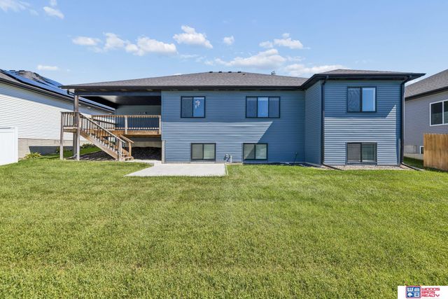8737 S 83rd Court, Lincoln, NE 68516