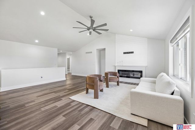 8737 S 83rd Court, Lincoln, NE 68516