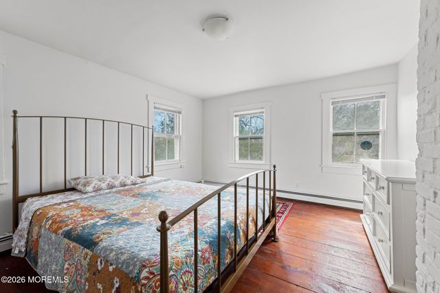 52 Littleworth Road, Manahawkin, NJ 08050