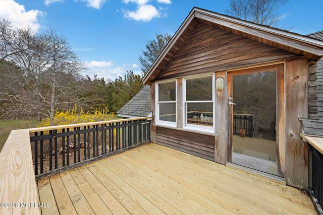 52 Littleworth Road, Manahawkin, NJ 08050