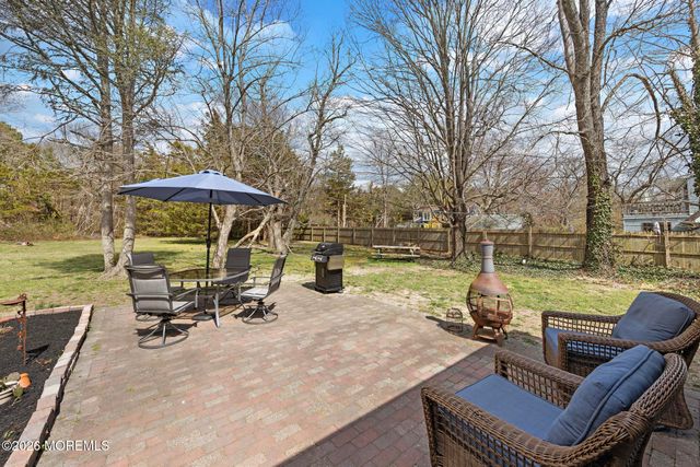 52 Littleworth Road, Manahawkin, NJ 08050