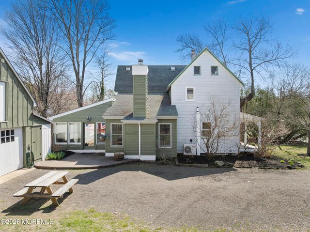 52 Littleworth Road, Manahawkin, NJ 08050