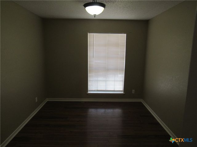 1603 S 2nd Street, Killeen, TX 76541