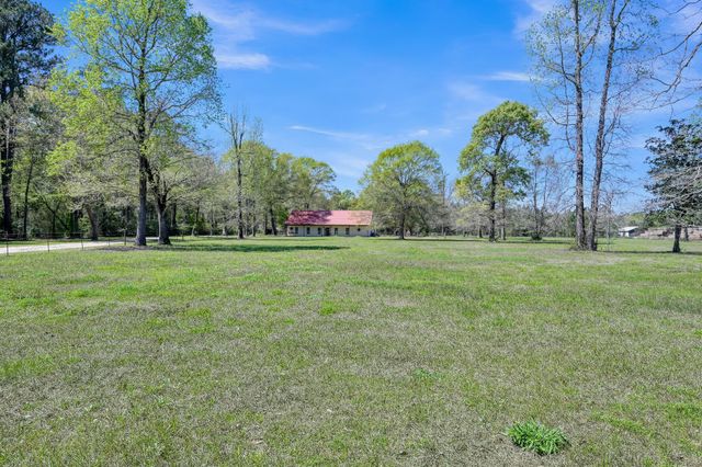 1780 Fm 3460 Road, Shepherd, TX 77371