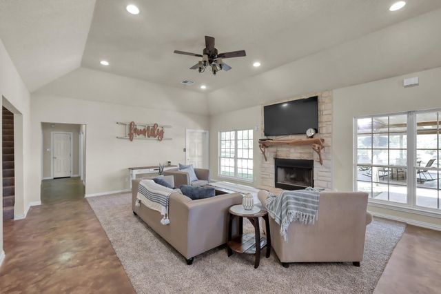 1780 Fm 3460 Road, Shepherd, TX 77371