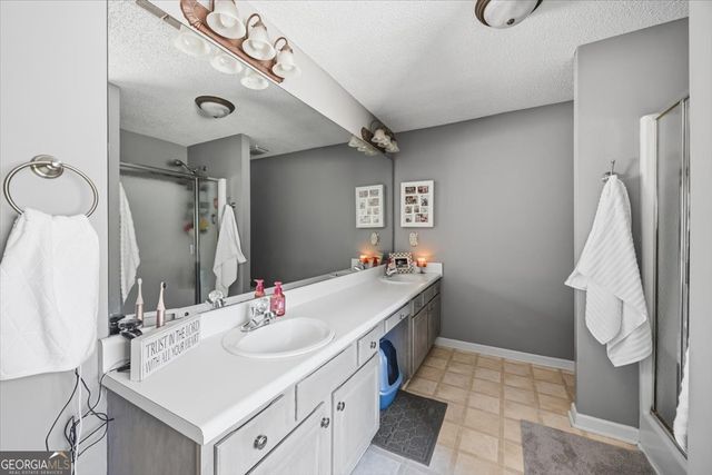 664 Aarons Circle, Gray, GA 31032