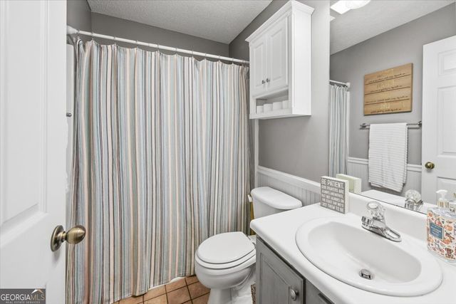 664 Aarons Circle, Gray, GA 31032