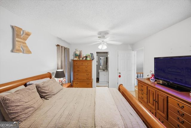 664 Aarons Circle, Gray, GA 31032