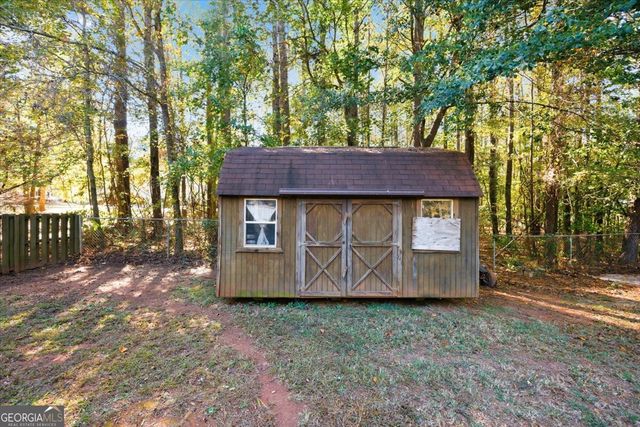 664 Aarons Circle, Gray, GA 31032