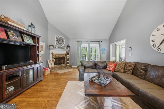 664 Aarons Circle, Gray, GA 31032