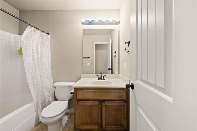 2420 NW 196th Terrace, Edmond, OK 73012