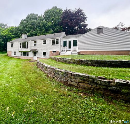 1360 Main Street, Glastonbury, CT 06033
