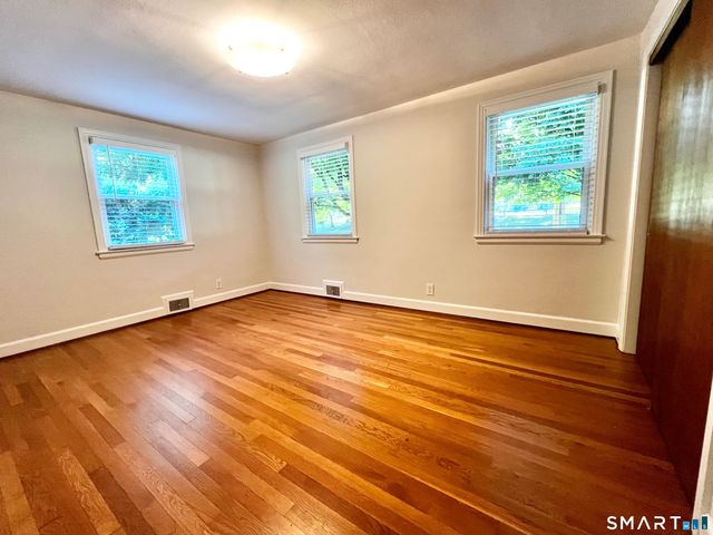 1360 Main Street, Glastonbury, CT 06033