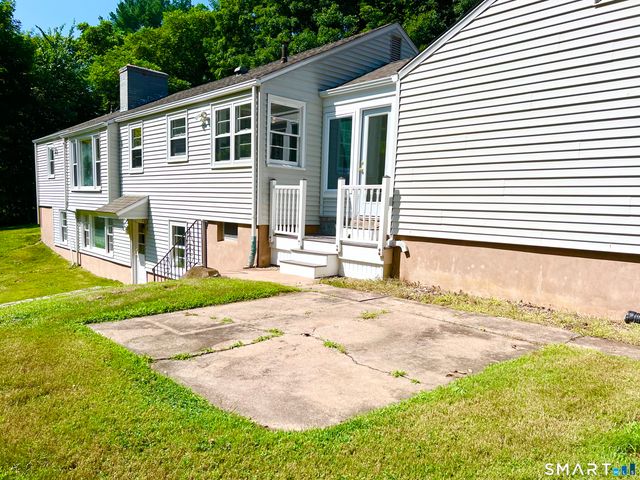 1360 Main Street, Glastonbury, CT 06033