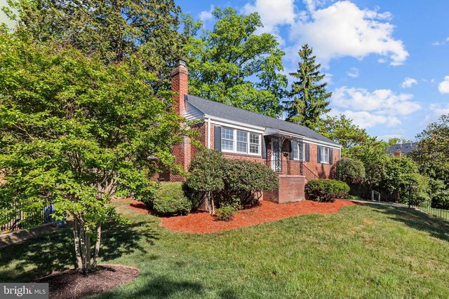 2520 BUCKELEW DR, Falls Church, VA 22046