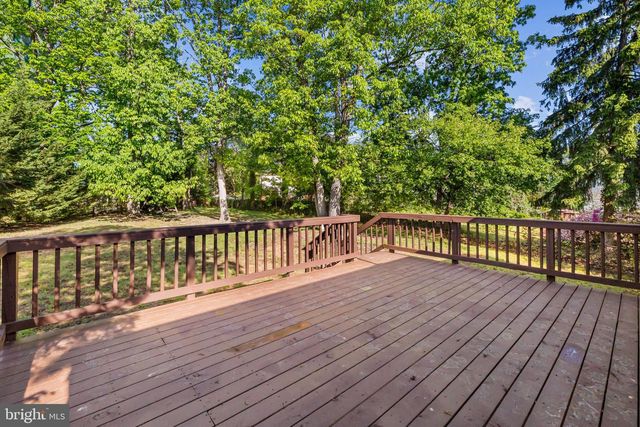 2520 BUCKELEW DR, Falls Church, VA 22046