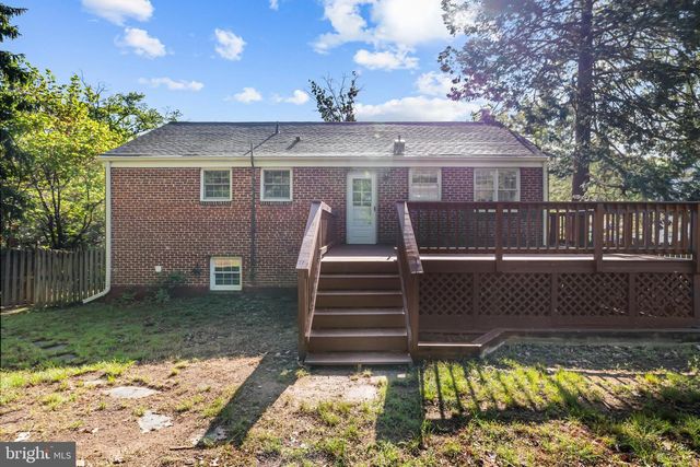2520 BUCKELEW DR, Falls Church, VA 22046