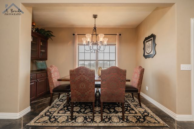 9118 Hall, Iowa Park, TX 76367