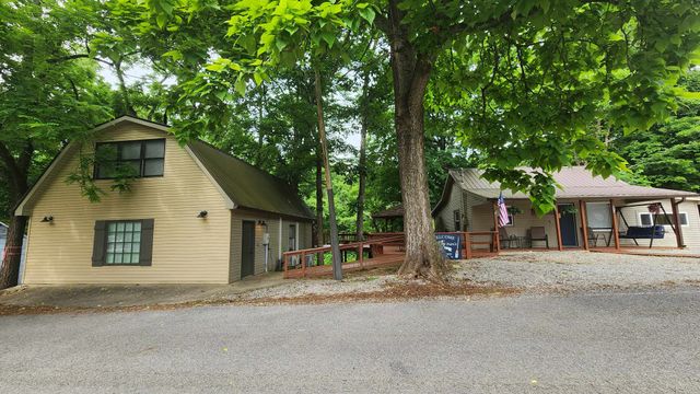 450 Cedar Hill Rd, Celina, TN 38551