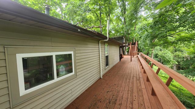 450 Cedar Hill Rd, Celina, TN 38551