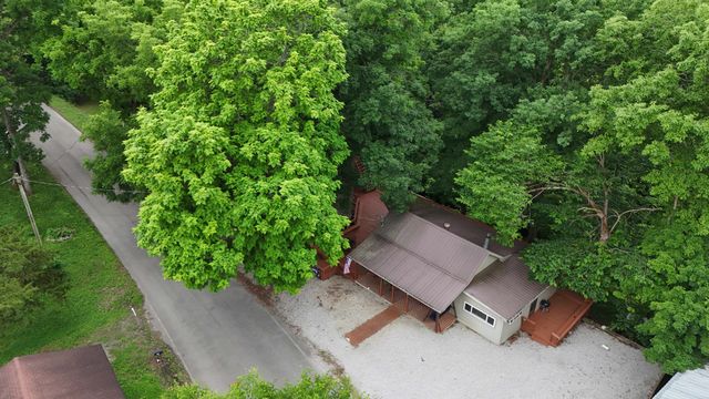450 Cedar Hill Rd, Celina, TN 38551