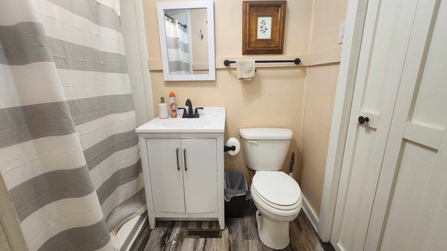 450 Cedar Hill Rd, Celina, TN 38551