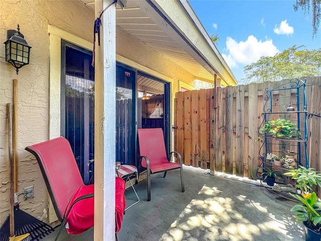 1701 SE 24TH ROAD 201, Ocala, FL 34471