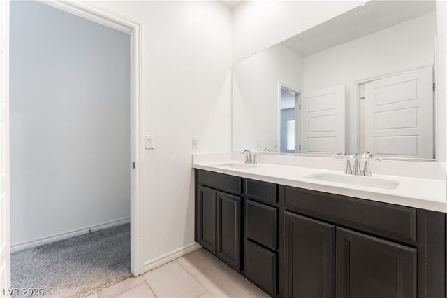 2915 Overlook Brook Street, Las Vegas, NV 89156
