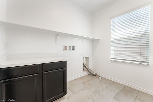 2915 Overlook Brook Street, Las Vegas, NV 89156