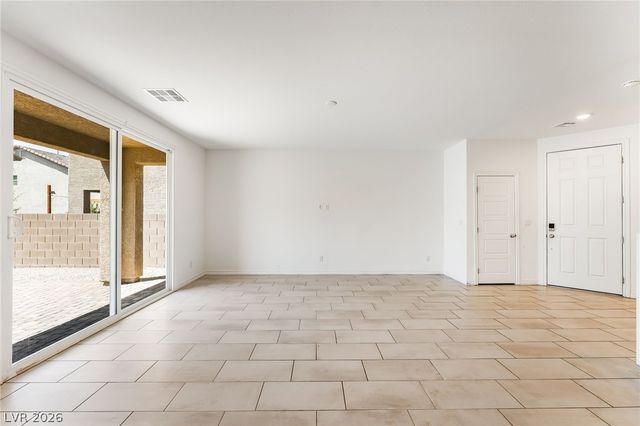 2915 Overlook Brook Street, Las Vegas, NV 89156