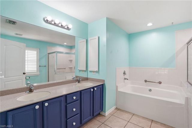 3622 NE 18th PL, Cape Coral, FL 33909